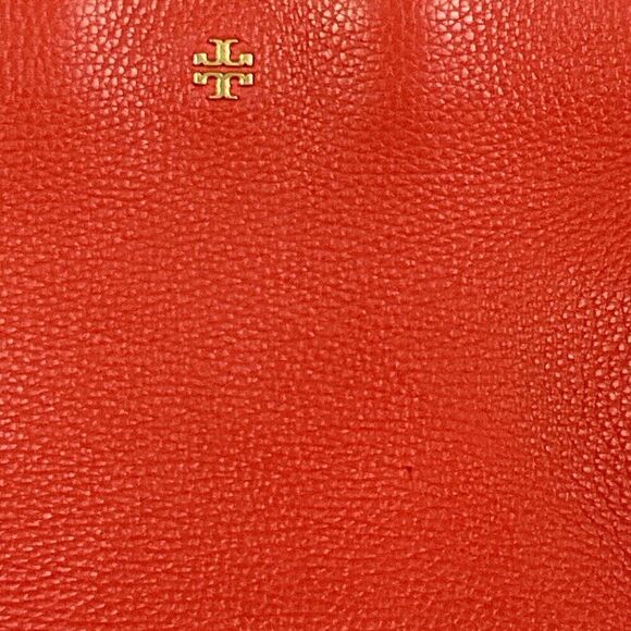 Tory Burch Blake Medium Leather Crossbody Bag in Brilliant Red - Picture 7 of 16